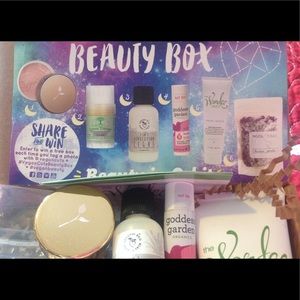 💖Vegan Cuts Beauty Box 💖 Organic, natural 💖